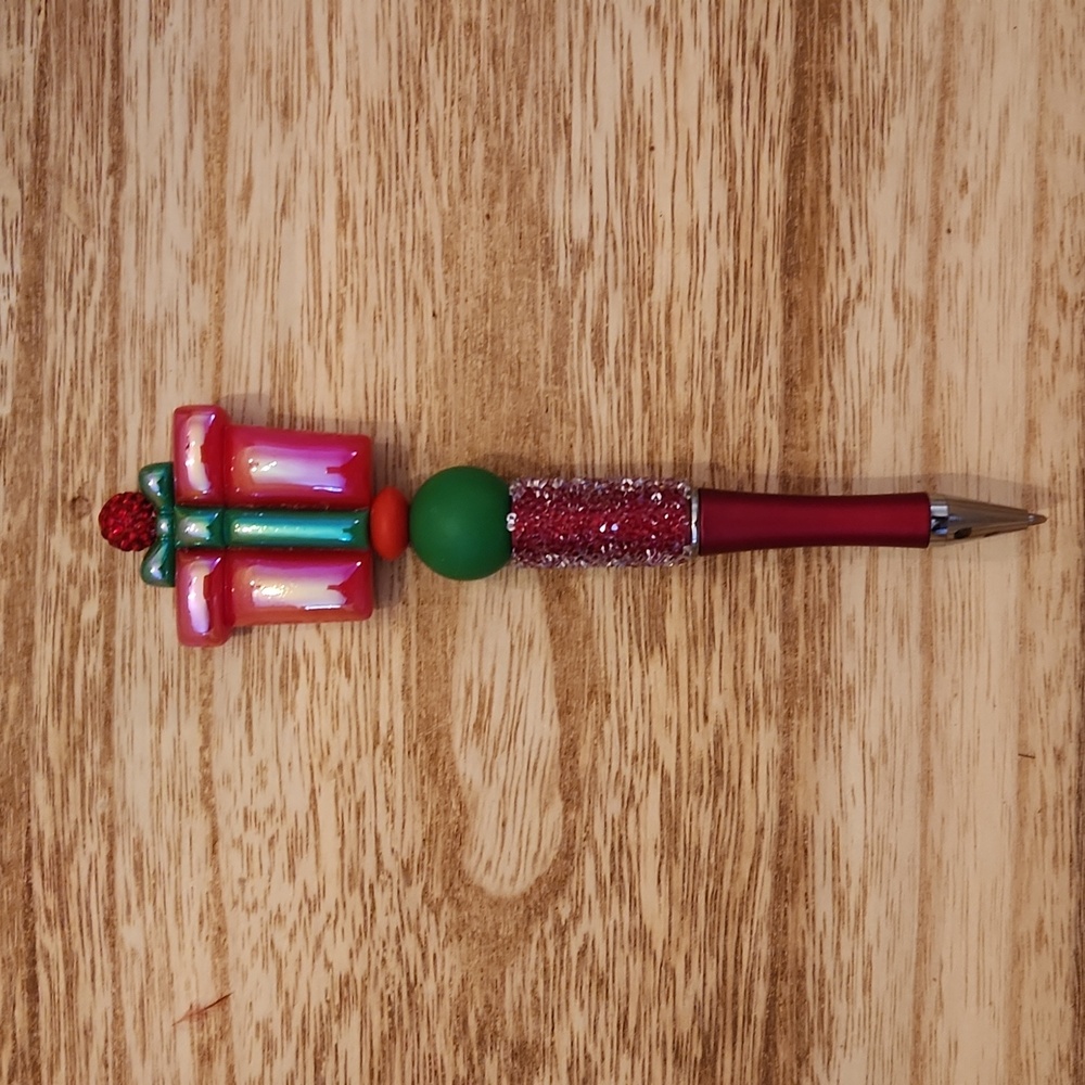 Beaded pen